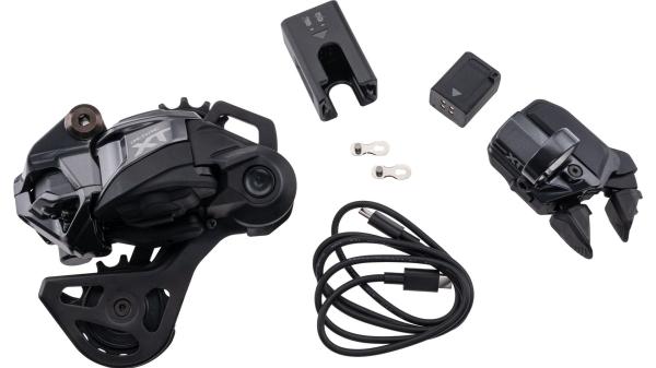 Shimano Deore XT Di2  17 mm schwarz