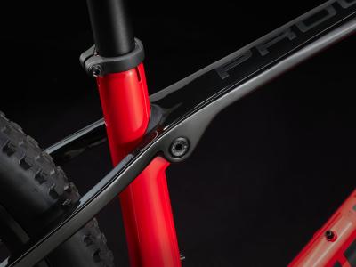 Trek Procaliber 9.5 L Radioactive Red/Trek Black Produktbild 2