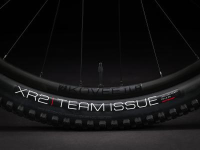 Trek Procaliber 9.5 L Radioactive Red/Trek Black Produktbild 6