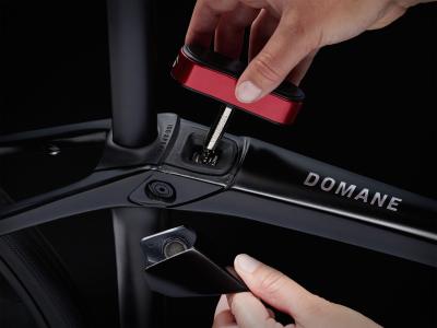 Trek Domane SL 6 44 Satin Trek Black Produktbild 8