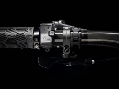 Trek Rail 9.8 XT EU M Lava Produktbild 6