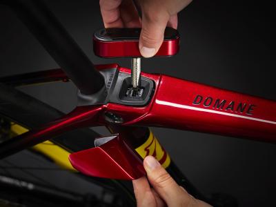 Trek Domane SLR 7 54 Metallic Red Smoke to Blue Smoke F Produktbild 8