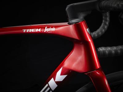 Trek Domane SLR 7 60 Metallic Red Smoke to Blue Smoke F Produktbild 5