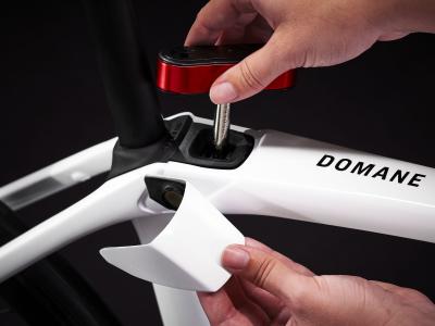 Trek Domane SLR 6 60 Crystal White Produktbild 8