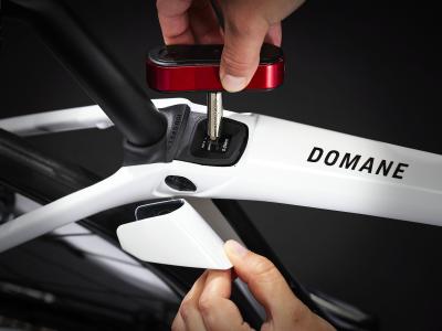 Trek Domane SLR 6 AXS 47 Crystal White Produktbild 8