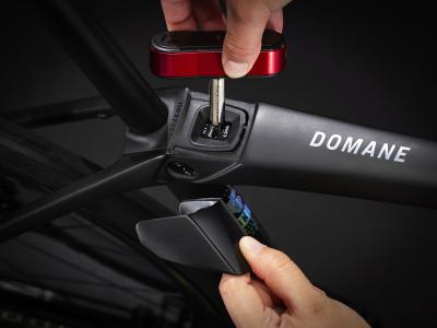 Trek Domane SLR 9 60 Deep Smoke Produktbild 8