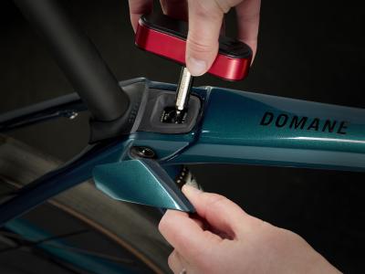 Trek Domane SL 5 62 Dark Aquatic Produktbild 8