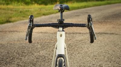 Trek Domane AL 5 61 Matte Trek Black Produktbild 16