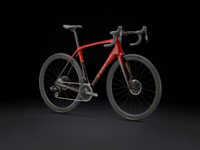 Trek Domane SLR 7 AXS 47 Metallic Red Smoke to Red Carb Produktbild 1
