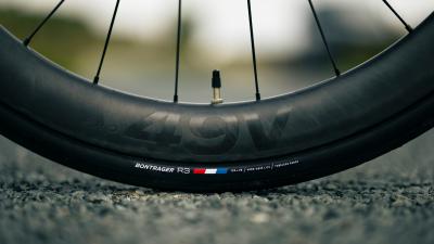 Bontrager Hinterrad Bontrager Aeolus Pro 37V Disc TLR 142 Bl Produktbild 12