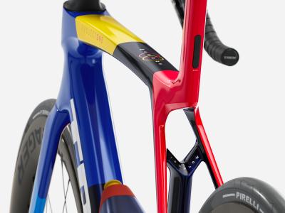 Trek Madone SLR 9 AXS ML Team Replica Produktbild 3