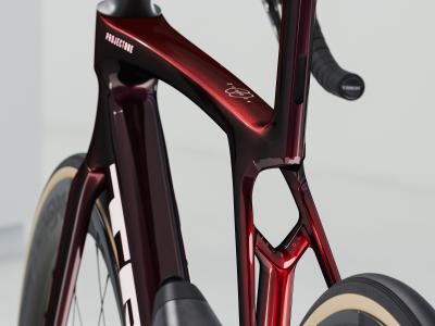 Trek Madone SLR 9 AXS S Carbon Red Smoke Produktbild 3