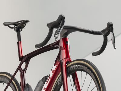Trek Madone SLR 9 AXS XL Carbon Red Smoke Produktbild 4