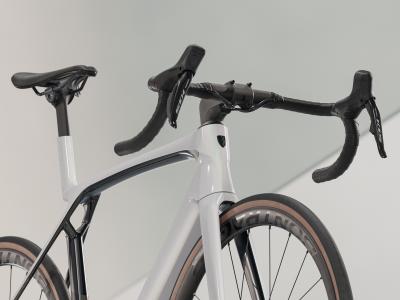 Trek Madone SL 6 XL White Prismatic Produktbild 4