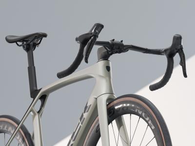Trek Madone SL 7 S Matte Lunar Silver Produktbild 4