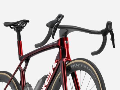 Trek Madone SLR 7 M Carbon Red Smoke Produktbild 4