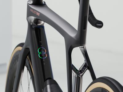 Trek Madone SLR 9 XL Matte Carbon Smoke/Prismatic Pearl Produktbild 3