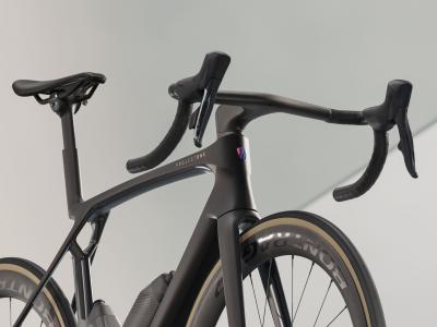 Trek MADONE SLR 8 AXS ML Matte Carbon Smoke/Prismatic P Produktbild 4