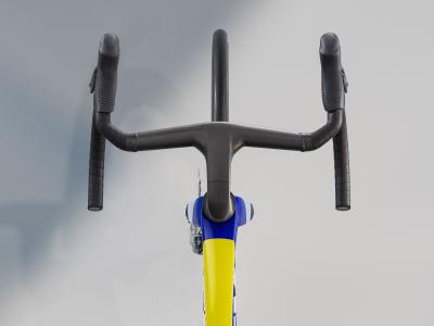 Trek MADONE SLR 8 AXS ML Team Replica Produktbild 2