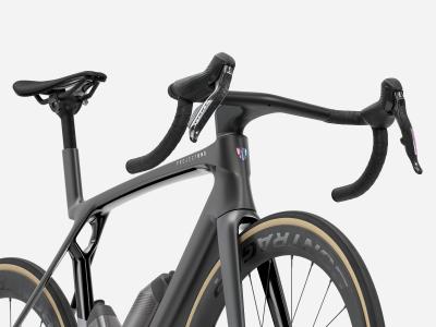 Trek Madone SLR 7 AXS ML Matte Carbon Smoke/Prismatic P Produktbild 4