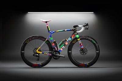Trek Madone SLR 9 AXS 50TH L ICON The First 50 Produktbild 1