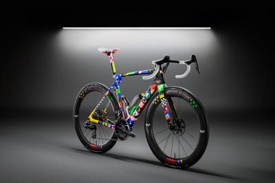 Trek Madone SLR 9 AXS 50TH L ICON The First 50 Produktbild 2